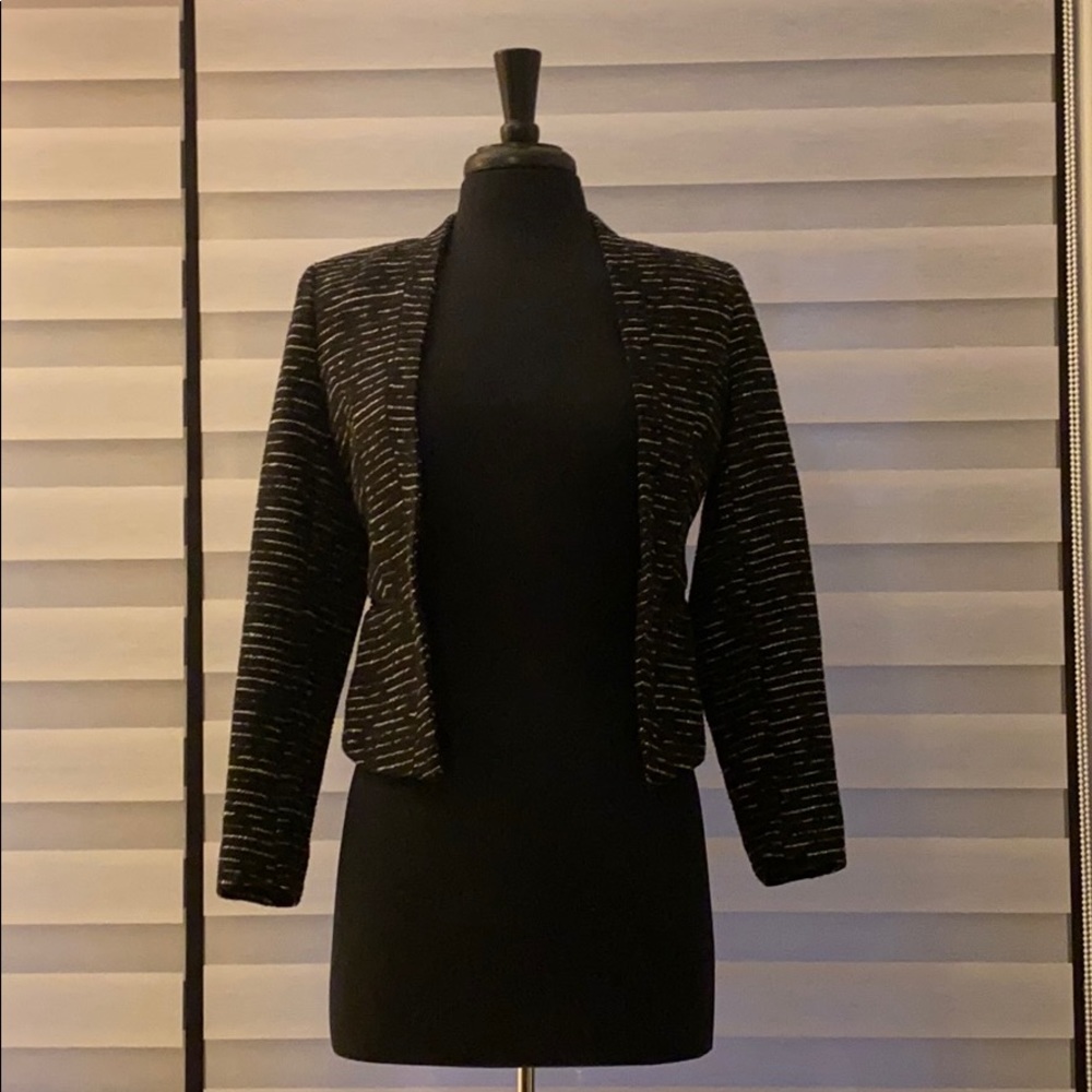 H&M black and white stripped blazer